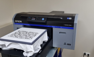 Компания AXLWR установила пигментный принтер для печати по натуральным тканям Epson SureColor SC-F2100-58